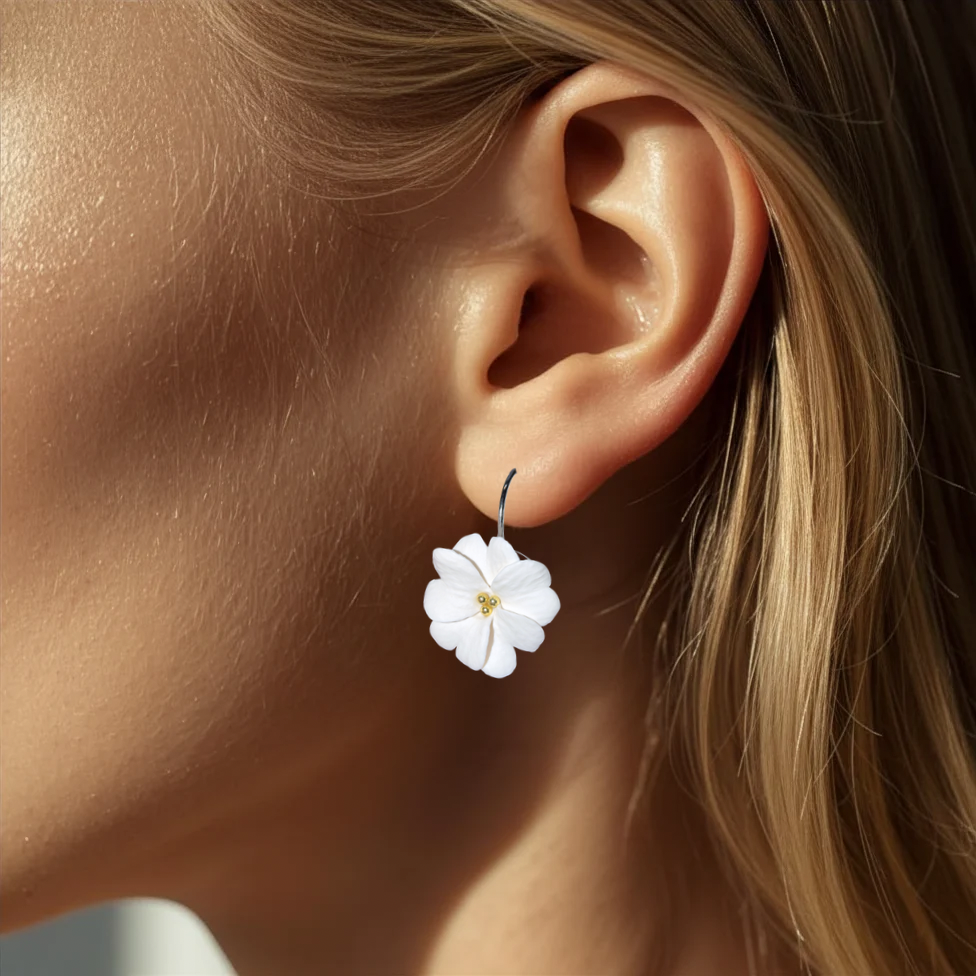 White bloom dangle